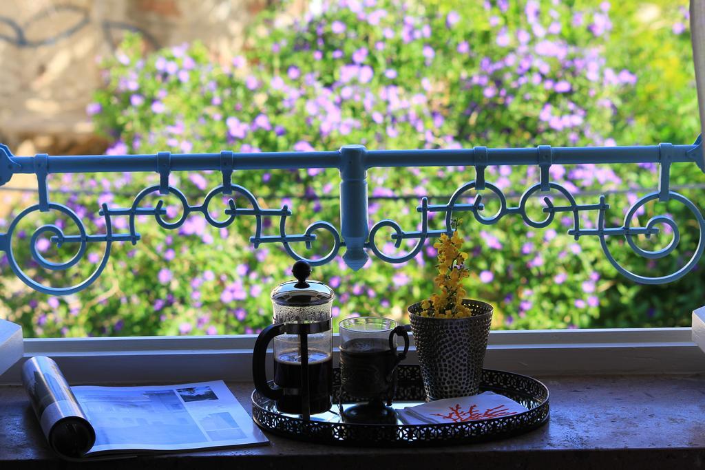 Cunda Lena Otel Ayvalik Bagian luar foto