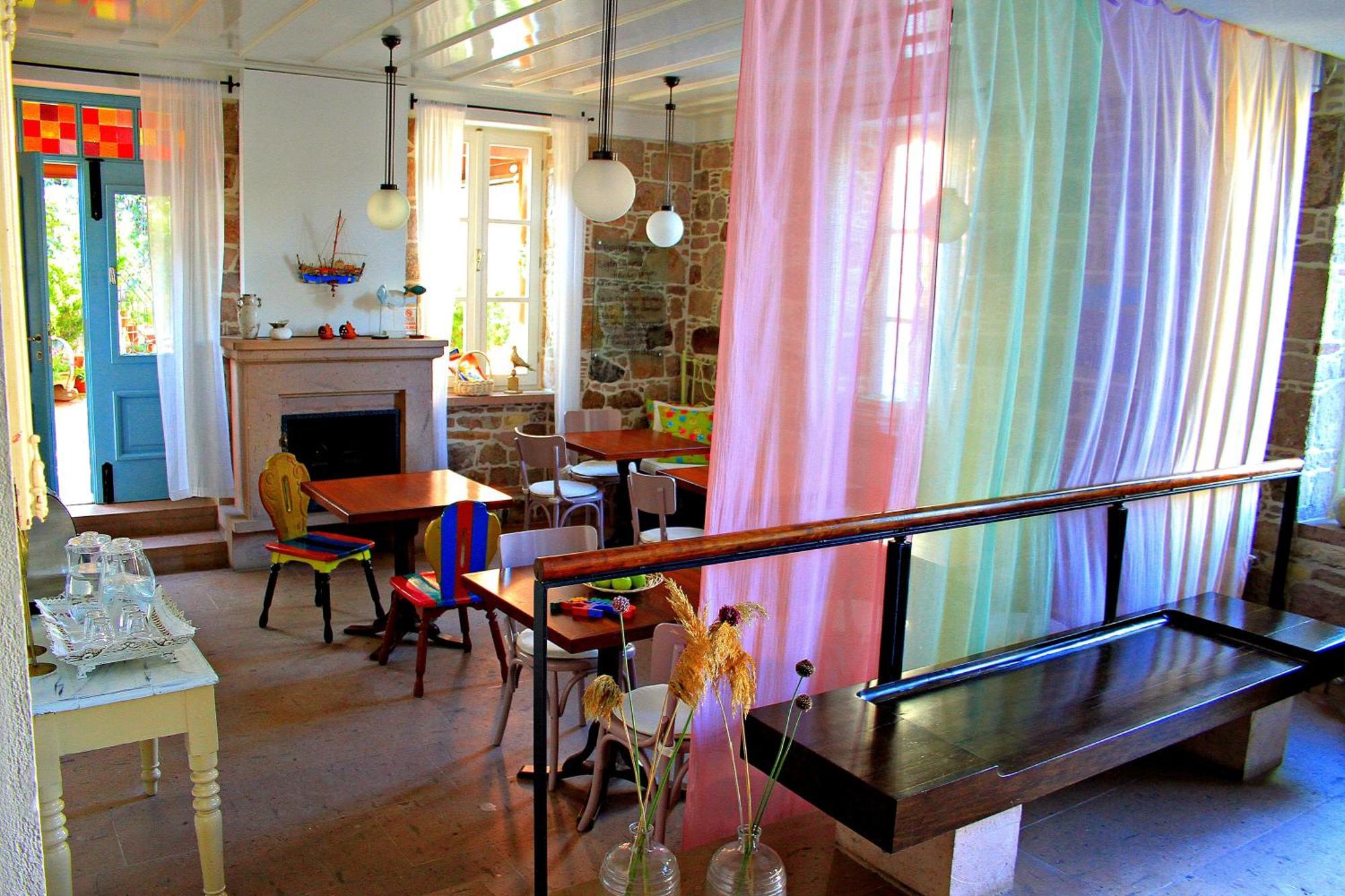Cunda Lena Otel Ayvalik Bagian luar foto
