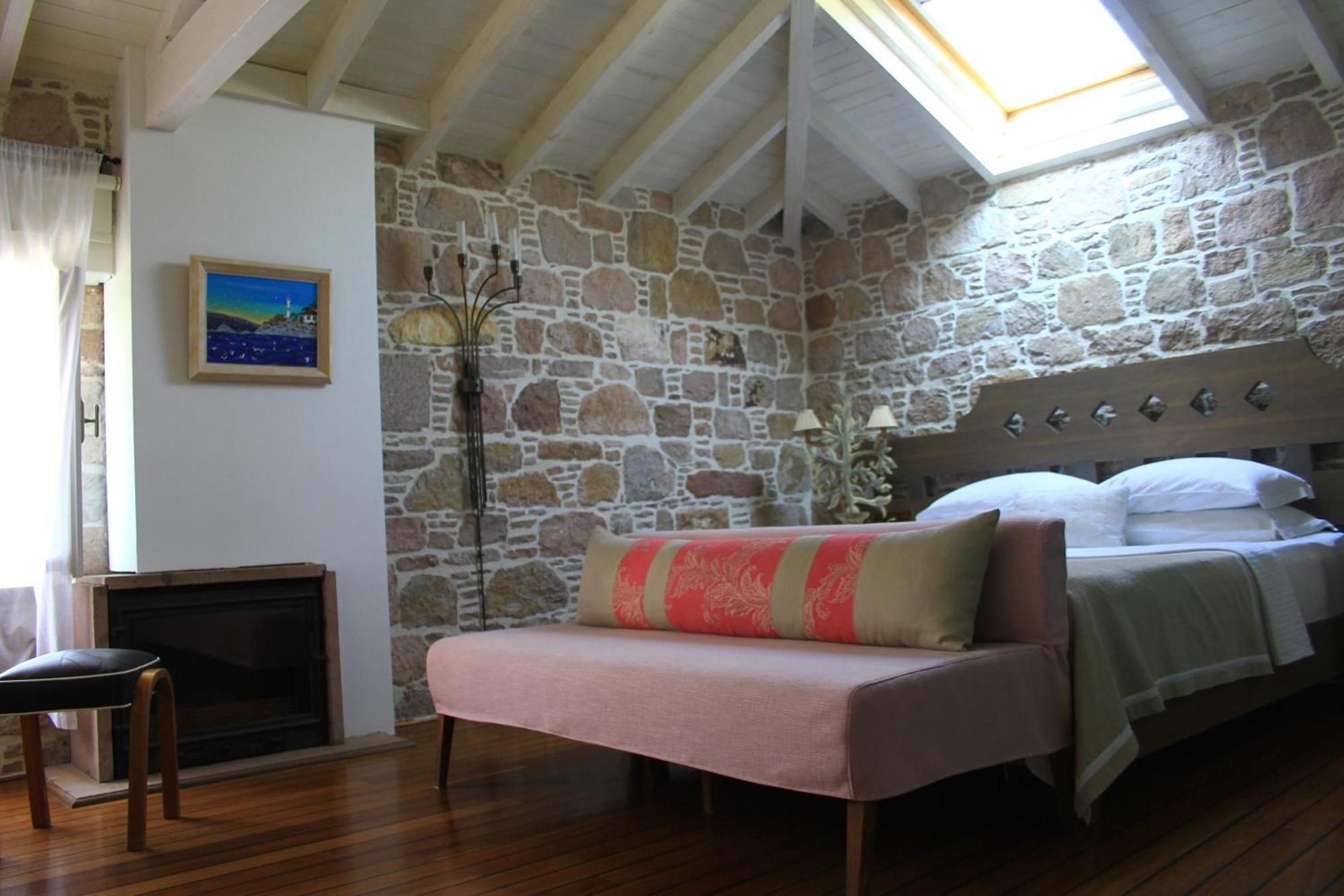 Cunda Lena Otel Ayvalik Bagian luar foto