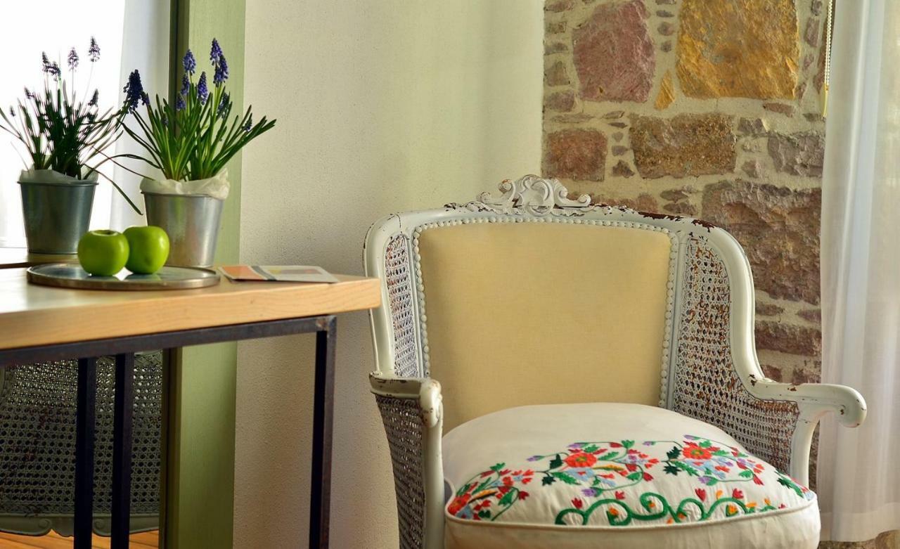 Cunda Lena Otel Ayvalik Bagian luar foto
